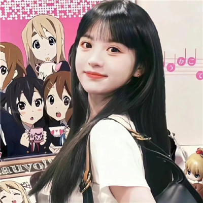 宣威伴游女生易云的资料