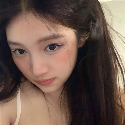 宣威伴游女生百之的资料