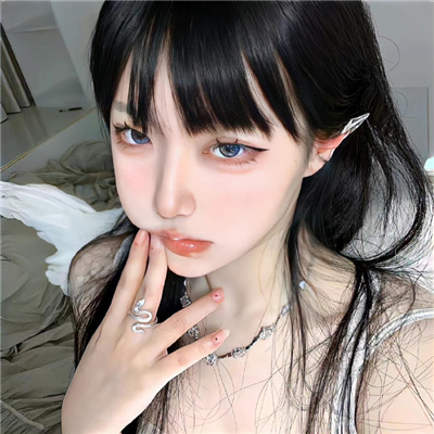 宣威伴游女生孛安春的资料